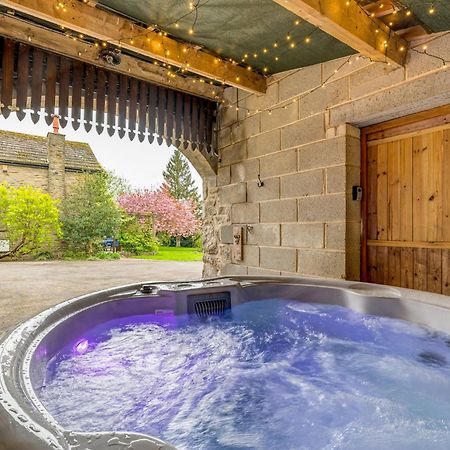 Central Malham Wellbeing Escape Hot Tub & Studio Dış mekan fotoğraf